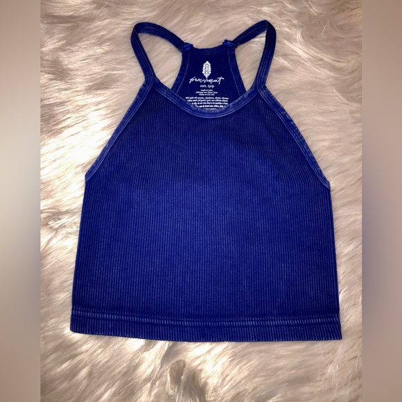 *please read* Free People Movement Happiness Runs Crop Tank BUNDLE OF 3 XS/S - Picture 7 of 17
